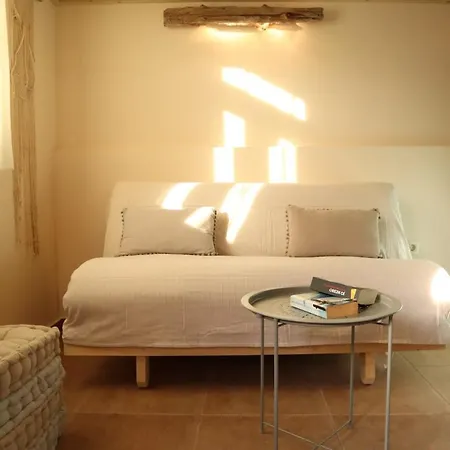 The Tiny Dependance Argostóli